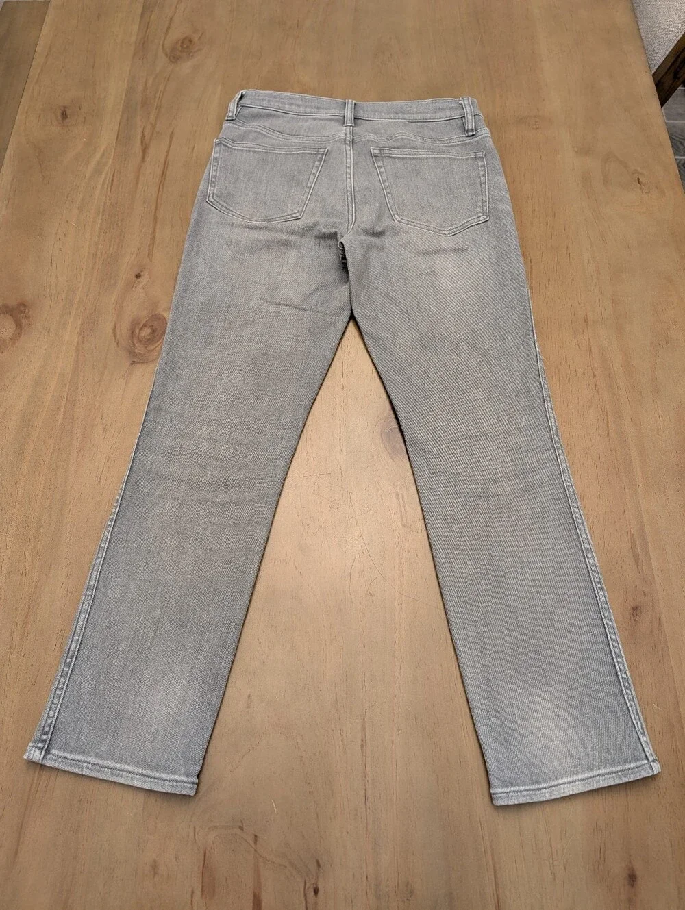 J. Crew Re-Imagined Women's Straight Leg Jeans Light Gray Wash Sz 26